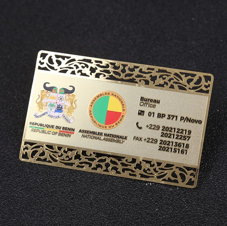 La fabrication de cartes métalliques personnalisées de gros de cartes de crédit de haute qualité Nom