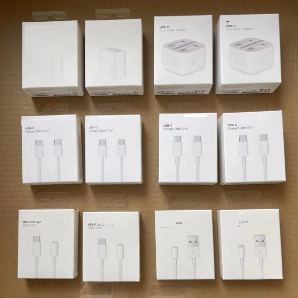 Hot Sale 20W Pd USB C Wall Charger Type C Power Adapter Lightning Cable Fasting Charging for Apple iPhone 14 PRO Max 13 12 11/Xs/Max/Xr/X/8 Plus/Se 2020, iPad