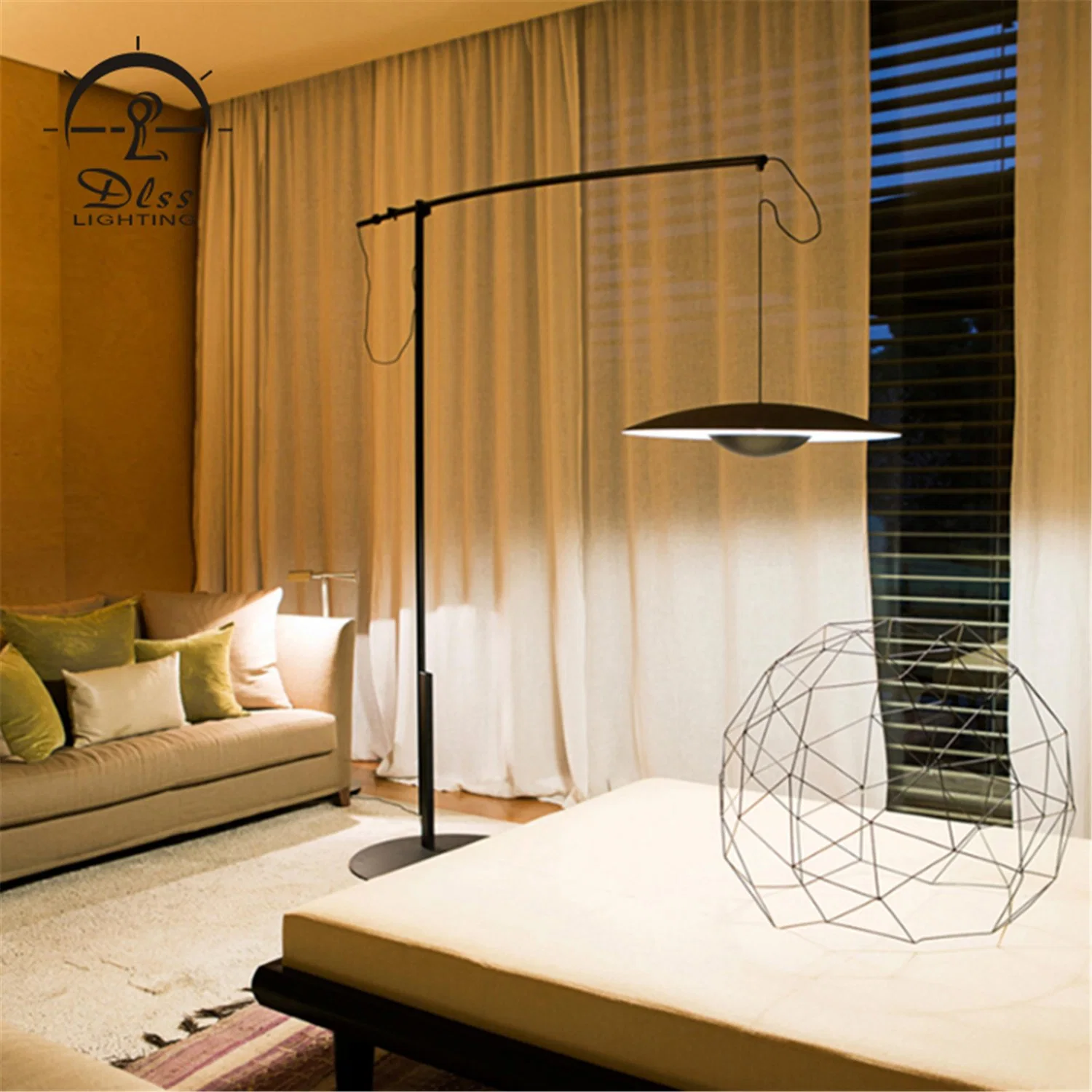 Antique Modern Style Floor Lamp with Aluminum Light