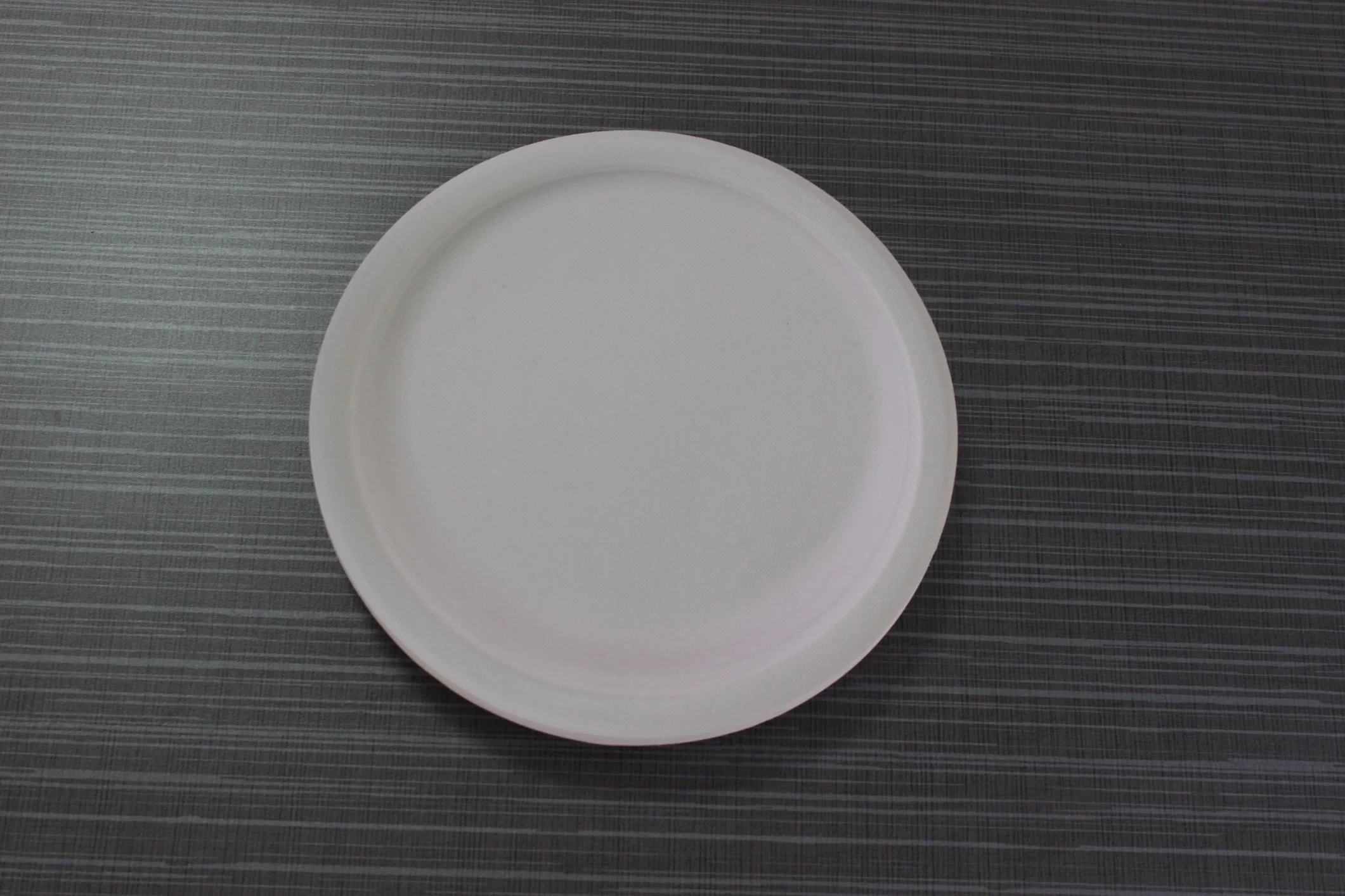 Free Sample High quality/High cost performance  Disposable Biodegradable Restaurant 8.75 Inch Round Plate