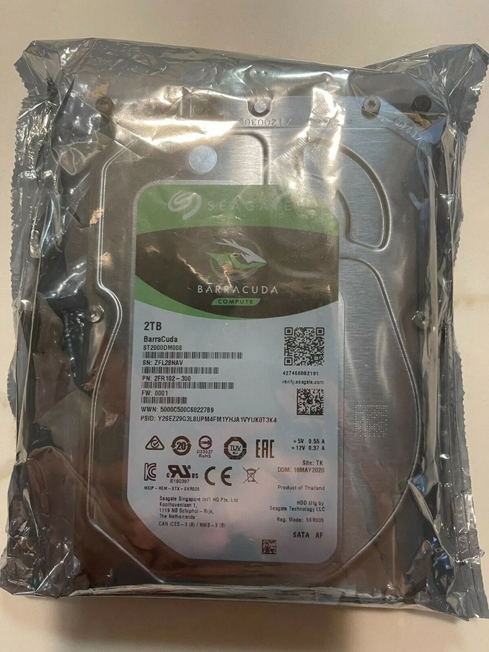 Seagate Barracuda disque dur haed 2 to 7200 tr/min 256 Mo de cache SATA Disque dur de 6,0 Go (ST2000DM008) SSD/HDD