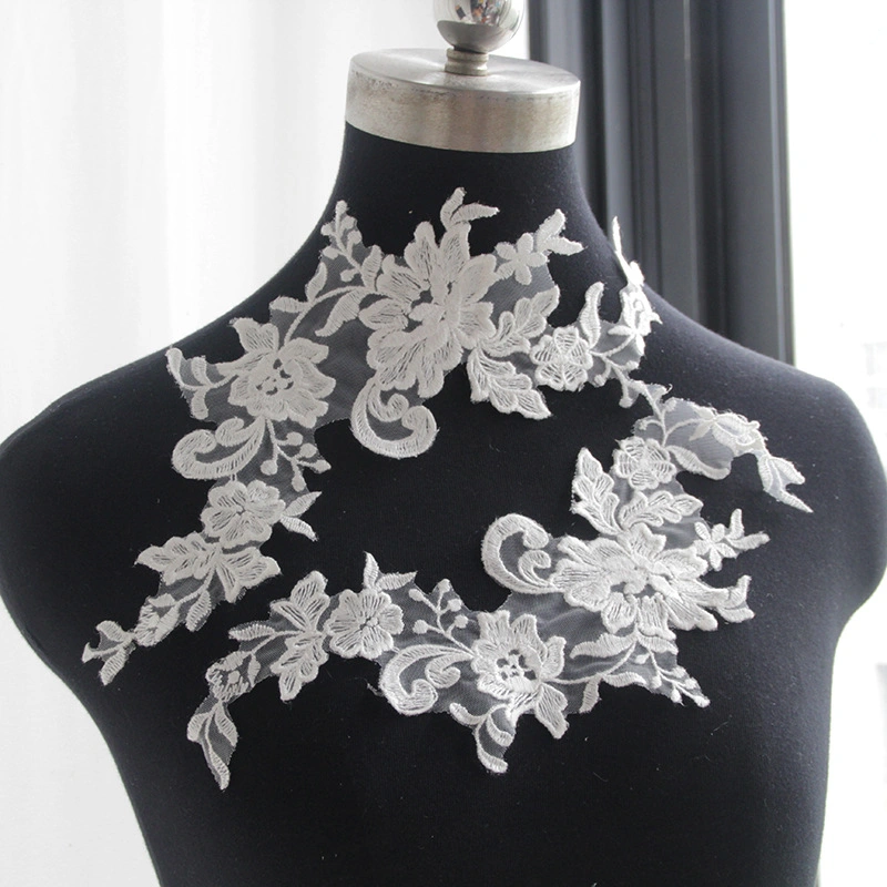Fábrica de Mnaufacture encaje recorte bordado apliques de encaje para vestidos de boda Y Hometextiles