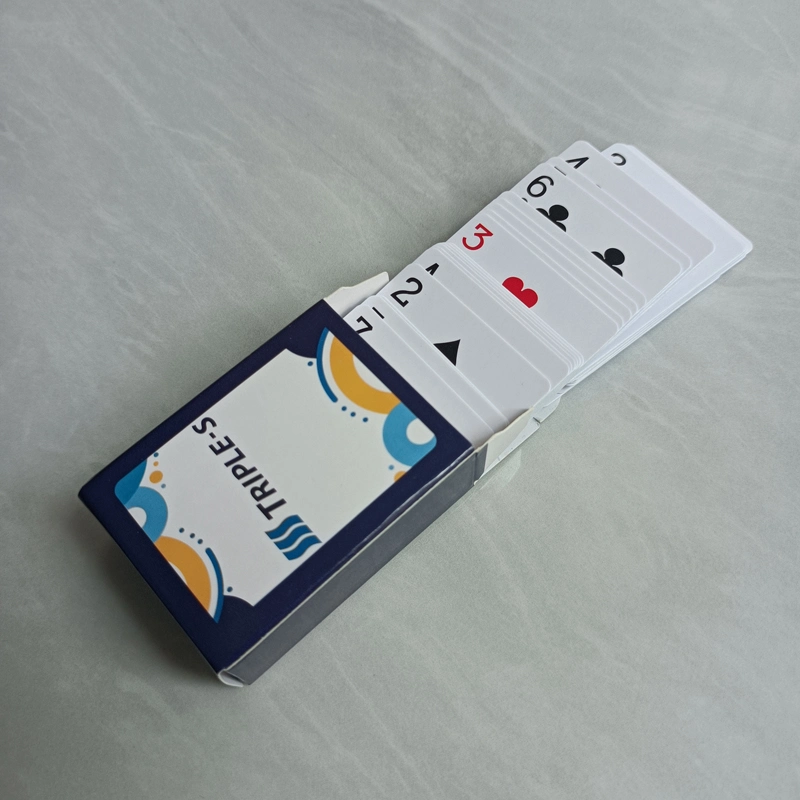 China Fabricante de papel de impresión personalizada Juego de cartas Mini Poker Tarjeta