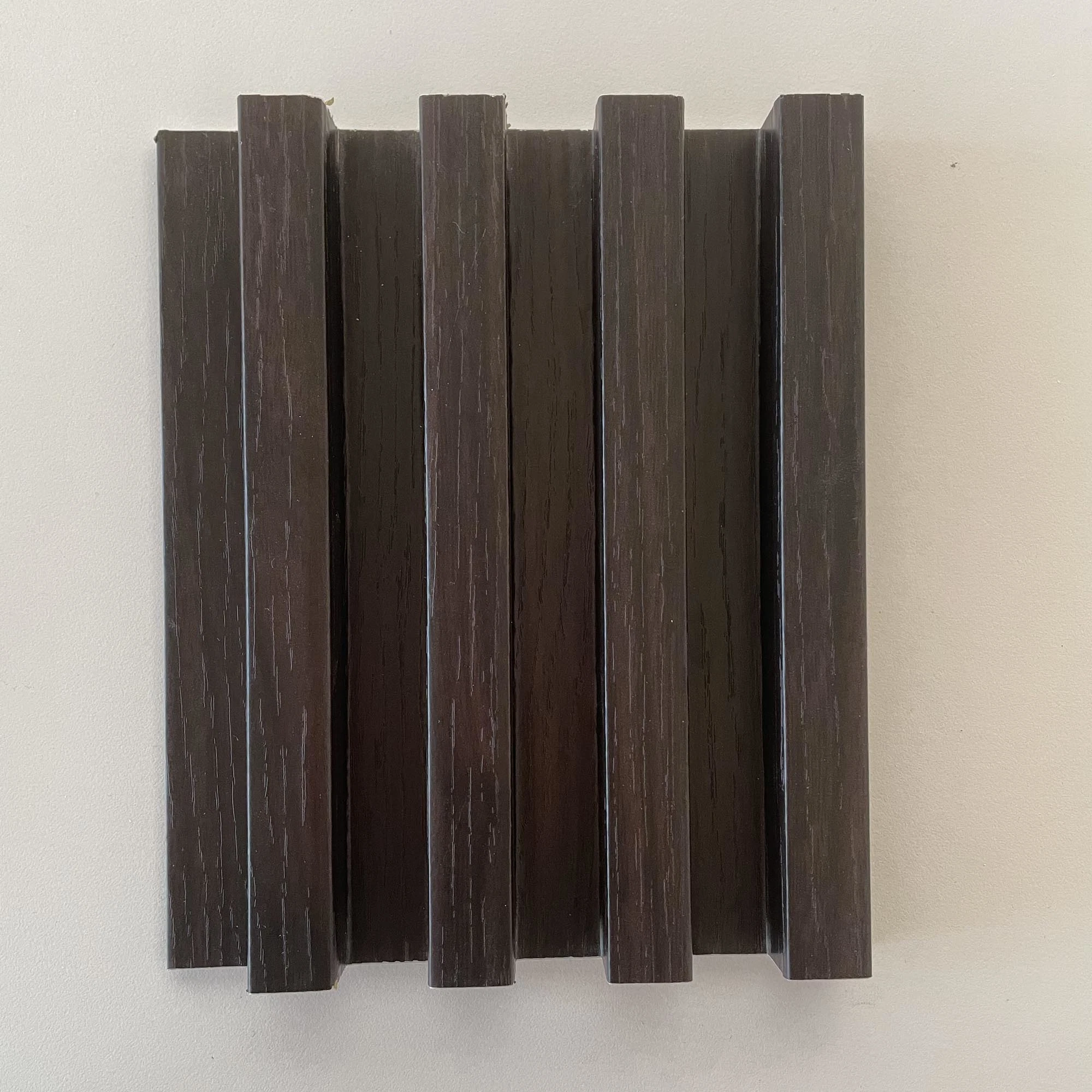 Factory Price Strip Wood Customized Modern Decoration Fluted WPC Wall Cladding