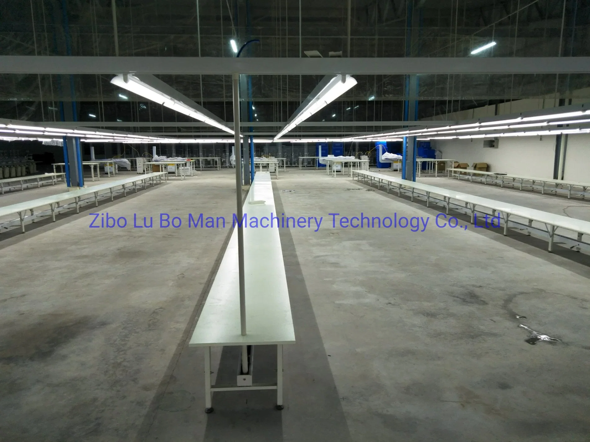 Low Price Industrial Garment Factory Sewing Line Center Table with Light