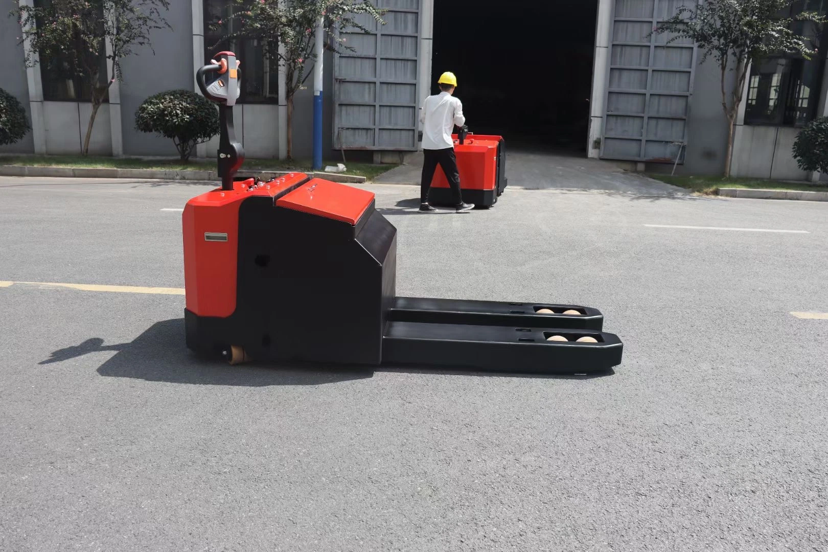 6000kg Electric Power Battery Hydraulic Pallet Truck