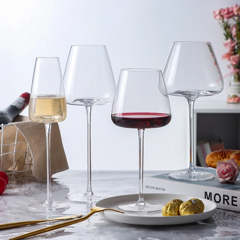 European-Style Red Wine Glass with Concave Bottom Champagne Glass