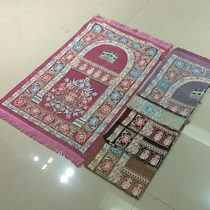 Custom Islamic Sejadah Praying Rugs for Muslim Anti Slip Pray Mat