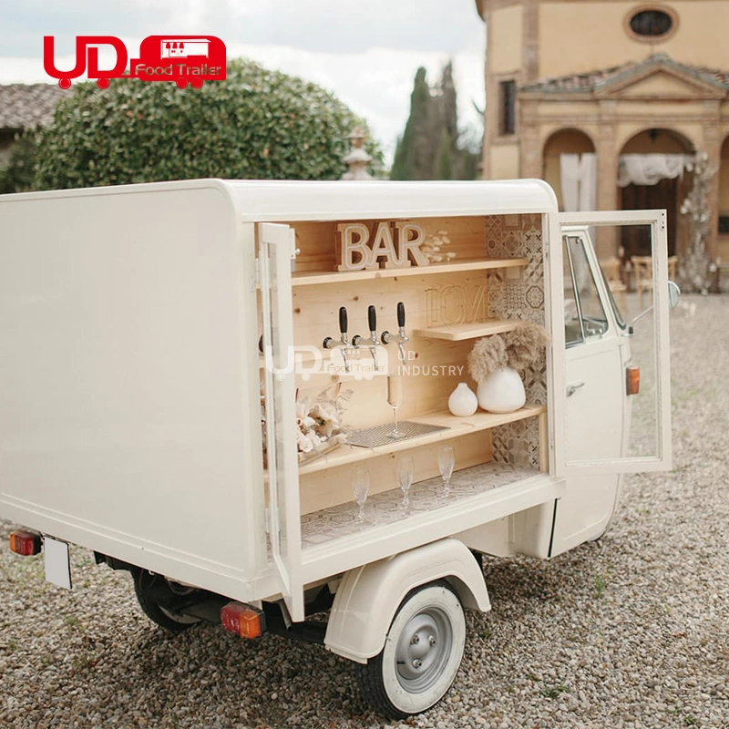 UD Hot Selling Fast Ice Cream Caravan Tricycle Fully Equipped Cheap Mobile Food Truck