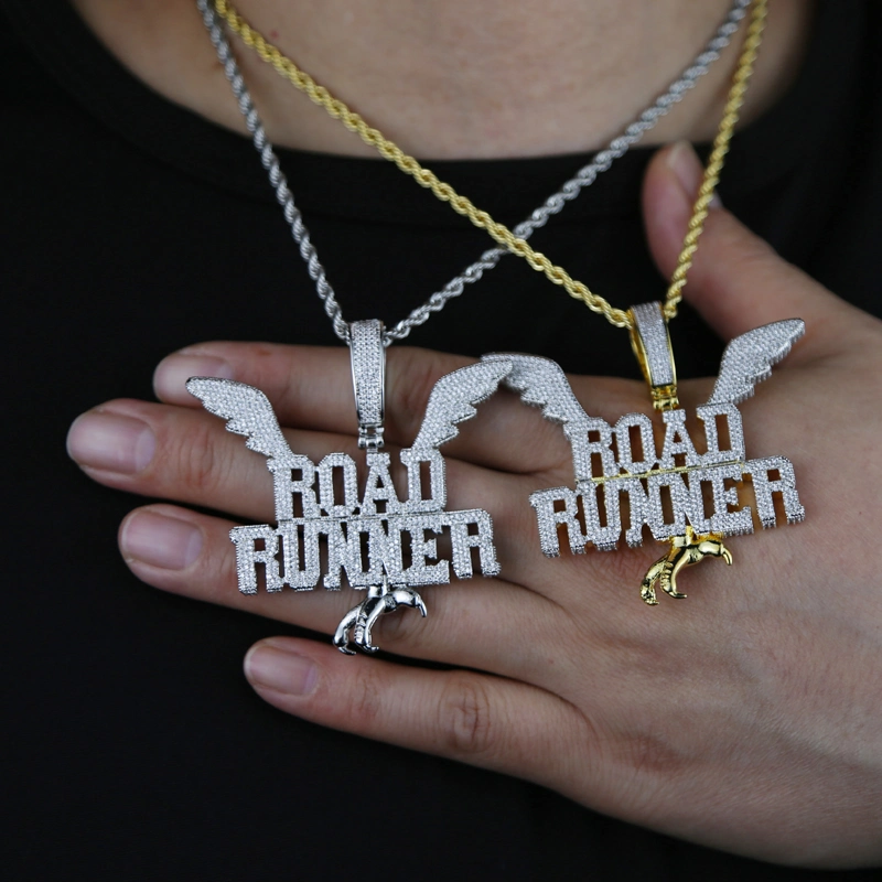 Anfangsbuchstabe Road Runner Iced Out Bling CZ Flügel geformt Pendent Charm Halskette für Männer Hip Pop Schmuck