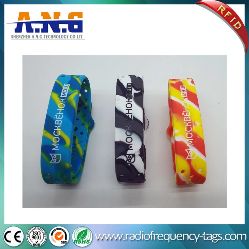 2022 New Product Unique Design RFID Silicone Wristband Gym Card Access Card