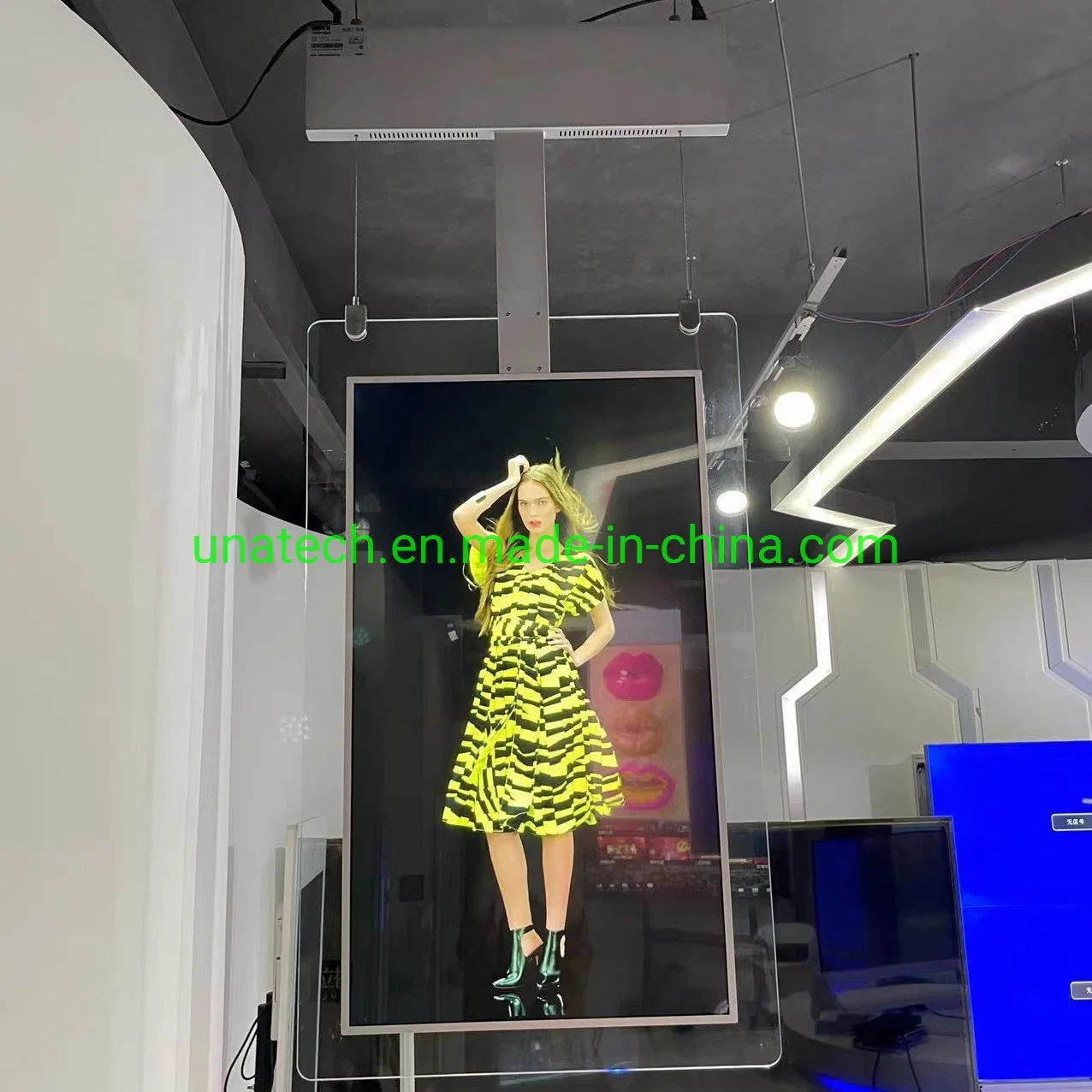 Indoor Hanging Glass Double Sided LCD Screen Digital Display for Advertising