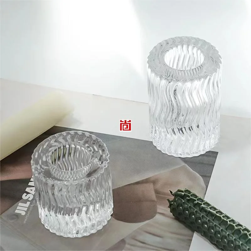 Fabelhafte Wasser Welligkeit Design Column Form Glas Säule Kerzenhalter für Tischdekoration