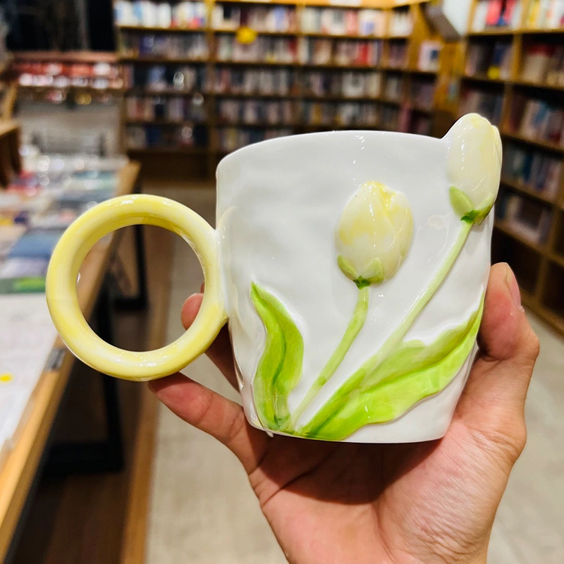 Taza de cerámica de Ins Tulip regalo taza de café de la copa de los países nórdicos la belleza de alto valor de la Copa de Desayunos