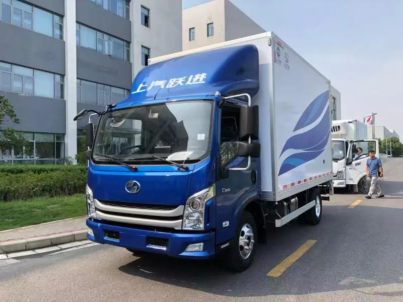 Yuejin Brand Payload 8t Light Truck Powered Cummins Engine Verified by ECE