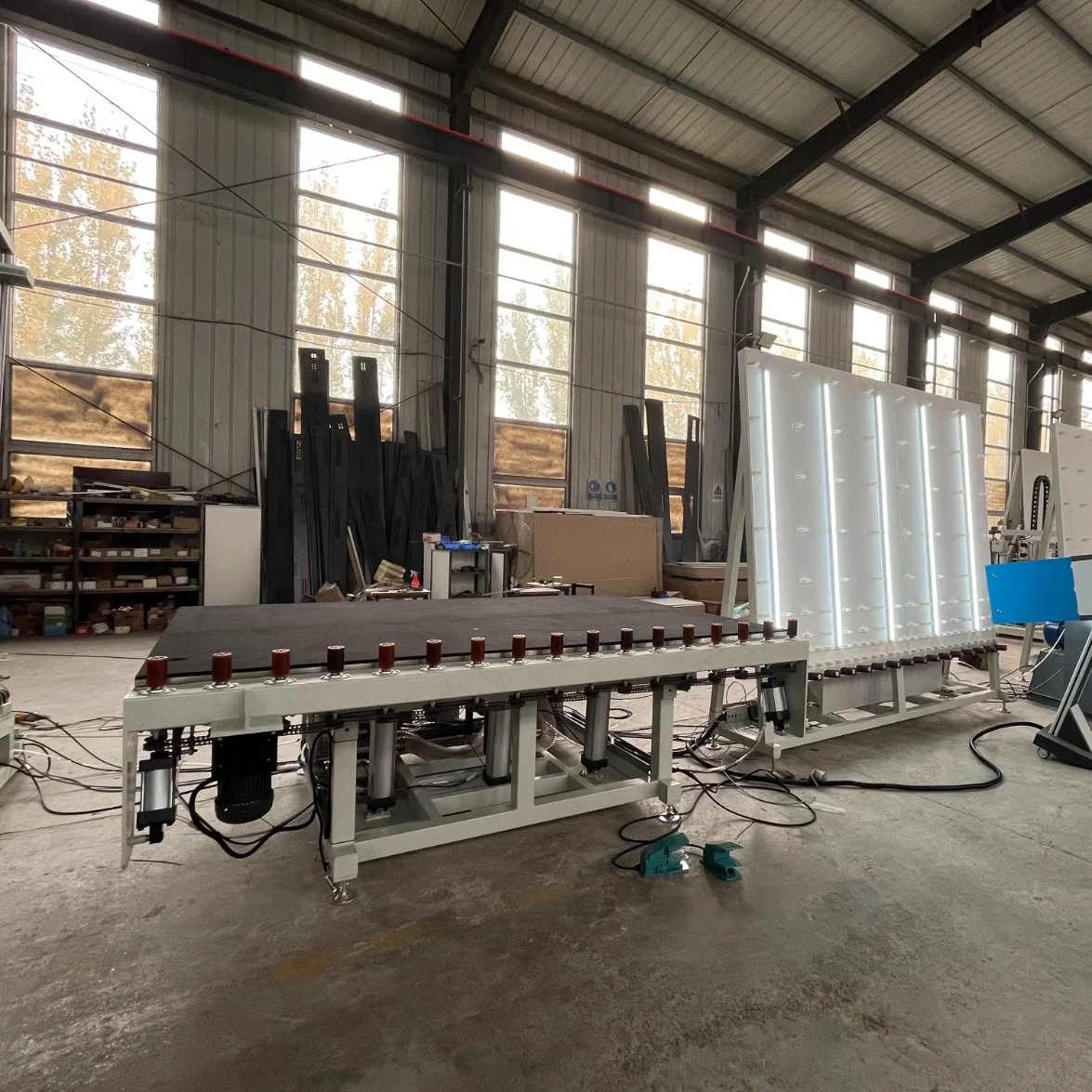 Vertical Flexible Super Spacer Hydraulic Roller Press Insulated Glass Manufacturing Production Line