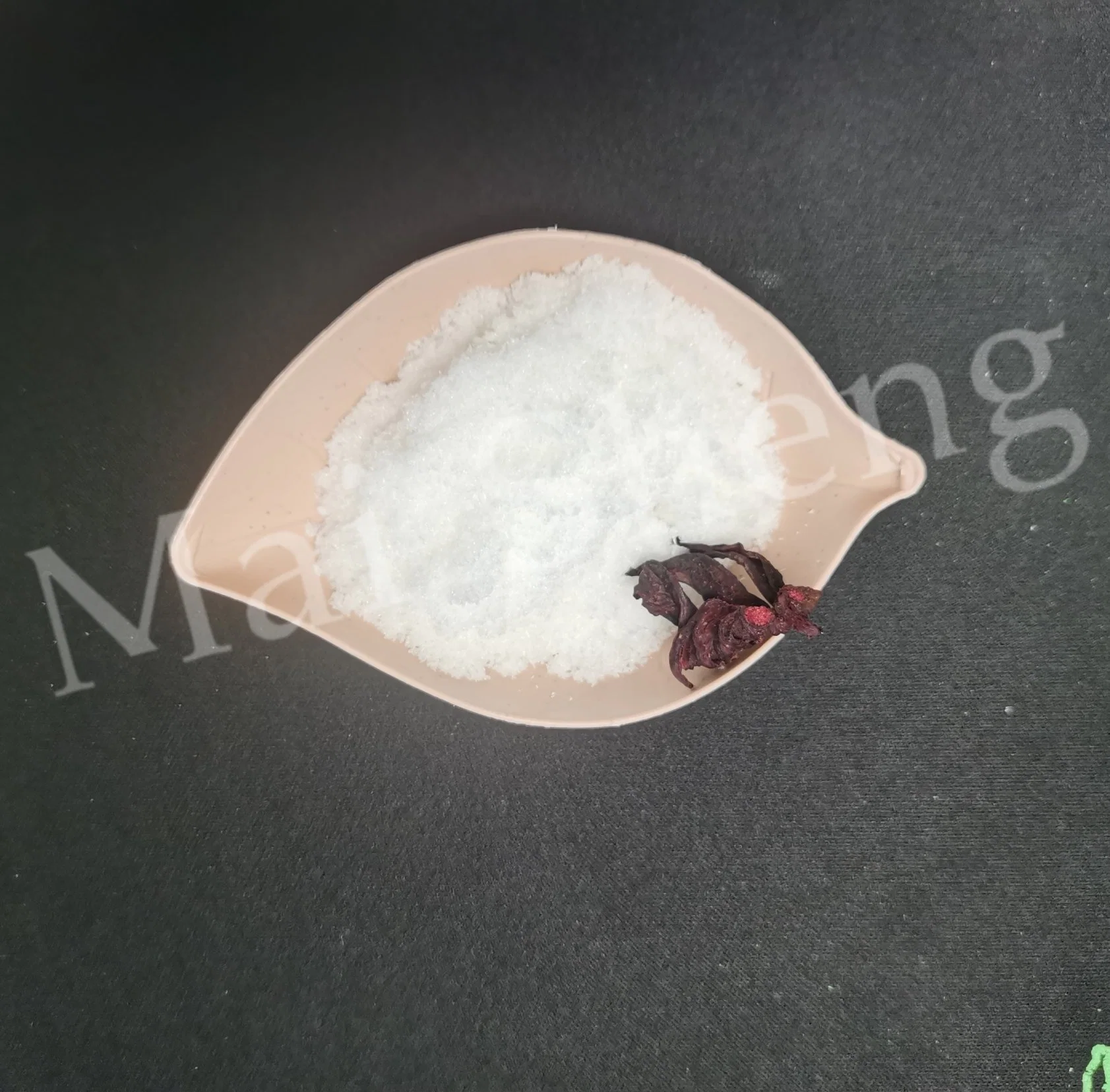 Chinese Supplier Factory 99% Purity Lithium Chloride Price