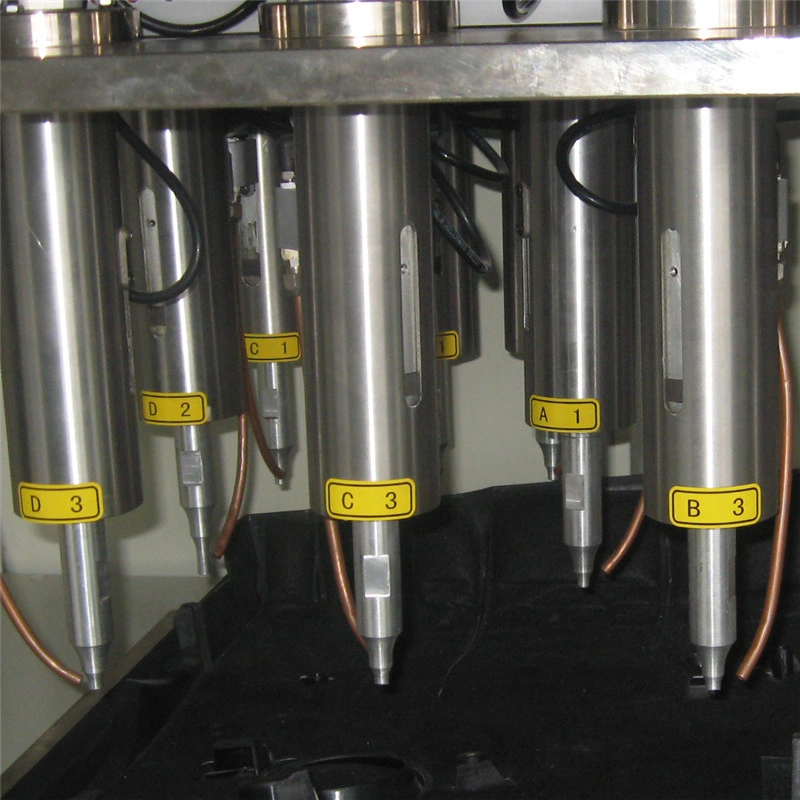 Los moldes y herramientas utilizadas en la máquina de soldadura de plásticos por ultrasonido