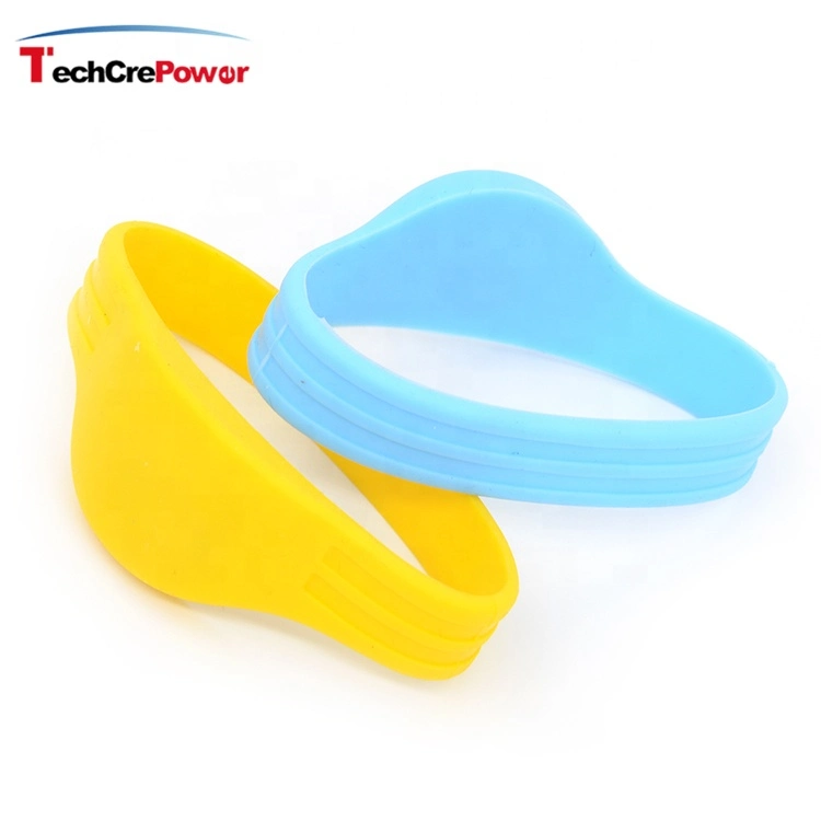 China Colorful RFID NFC Waterproof Silicone Rubber Wristband for Access Control