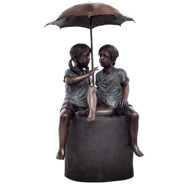 Jardin Décoration extérieure Taille personnalisée Fontaine à eau parapluie fille Sculpture en bronze