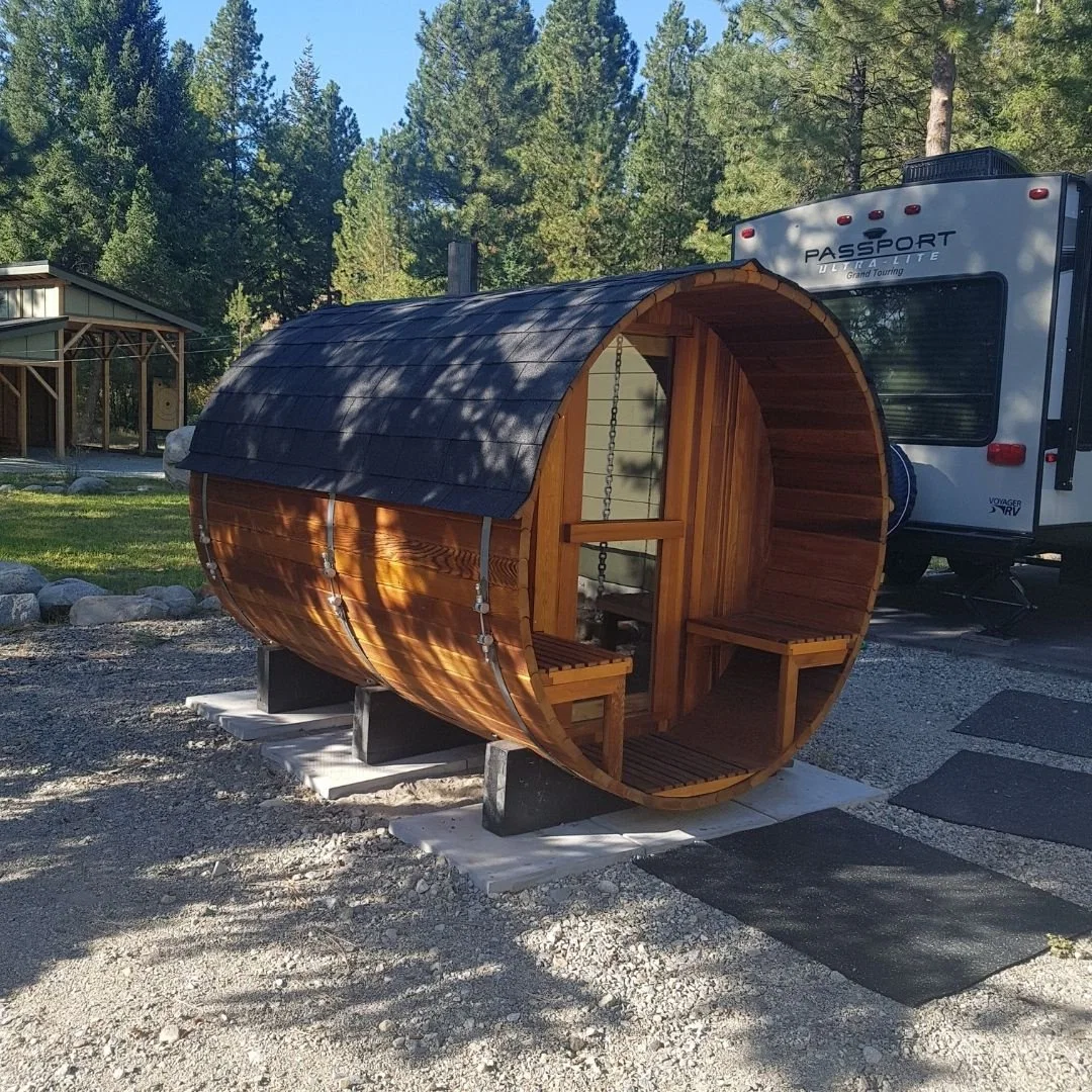 Custom Sauna Room Spruce Prefab for Outdoor Cabin for 2-6 Person Traditional Sauna Can Dry and Wet