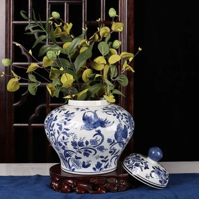 Wholesale/Supplier Simple Antique Ceramic Pots Jingdezhen Modern Fashion Decorative Vases