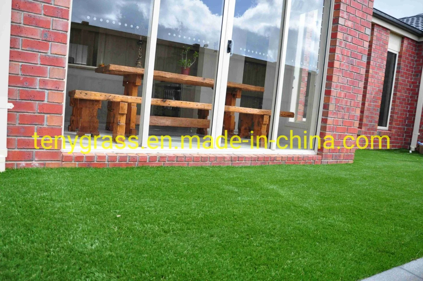 Original Factory Cheap Price Plastic Grass Artificial Flooring for Football Fields