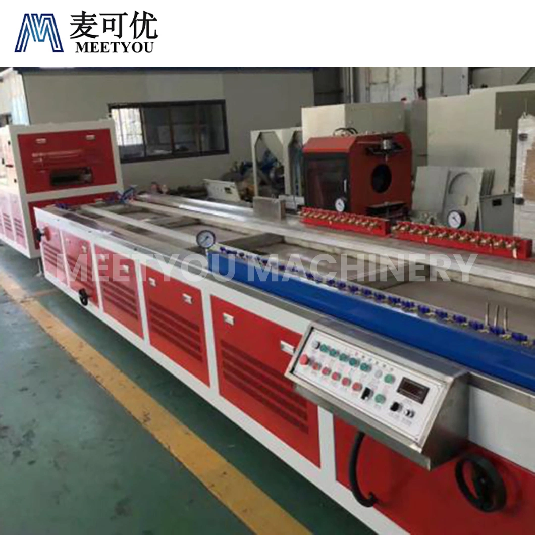 Feuille de machines Meetyou WPC Making Machine OEM Custom Chine PE PP PVC WPC PC serre certification QS le canal de verrouillage de ligne de production en usine de profil