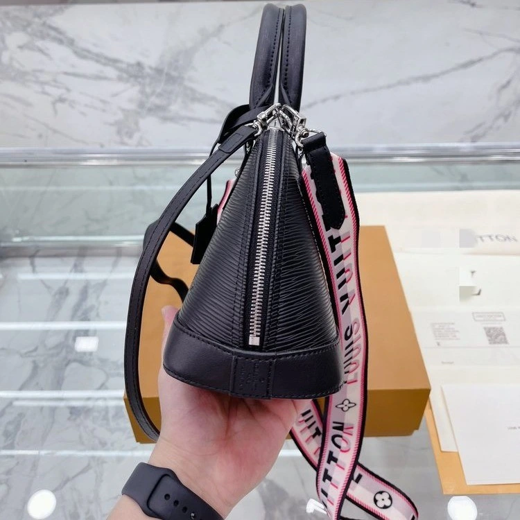 حقائب اليد تطهر حقيبة اليد من الجلد حقيبة اليد النسائية حقيبة اليد Purse Shoulderbag حقيبة اليد كيس غبار Wallet White Box