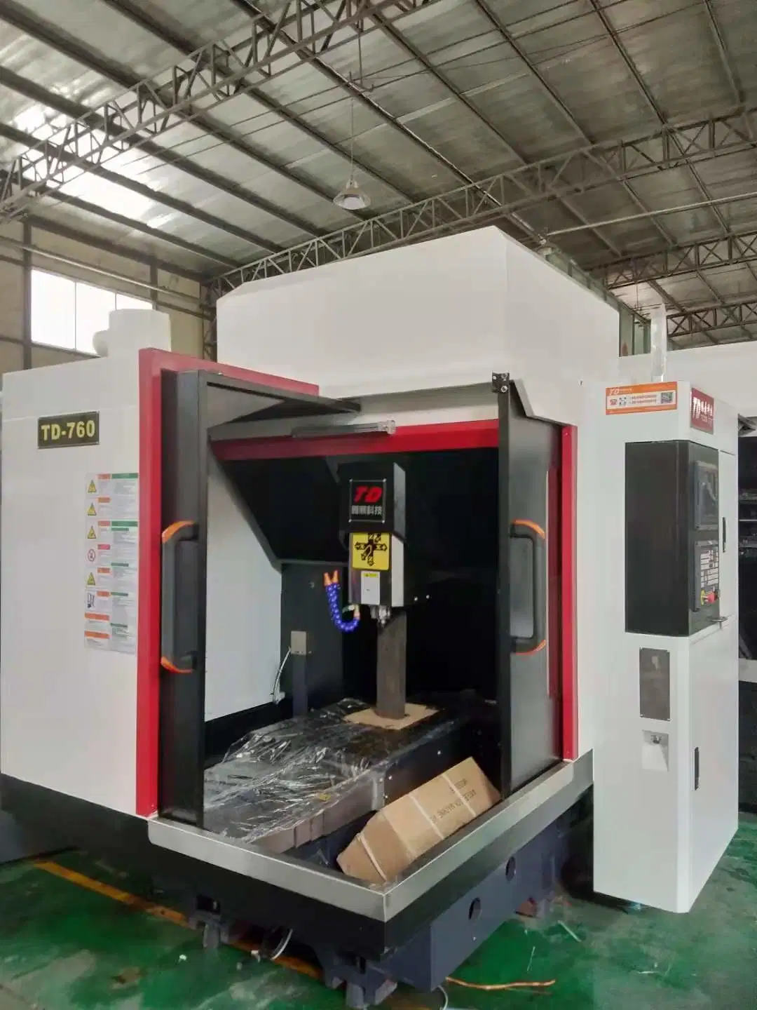 Metal Mold CNC Drilling Engraving and Milling Machinery Tc-870