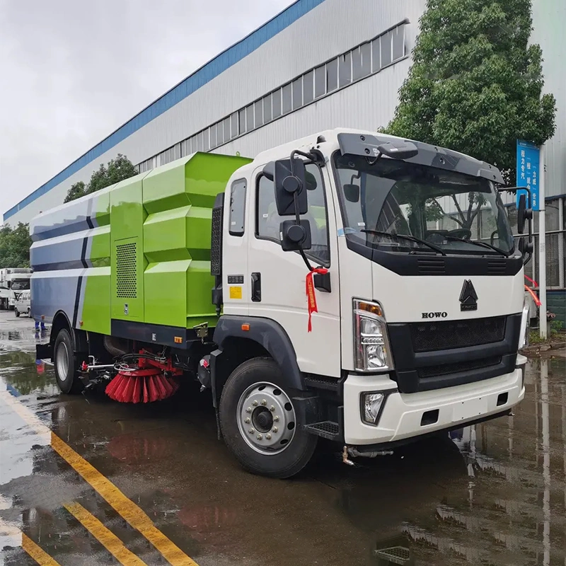 Camião de limpeza de estrada Sanotruk 4X2 para varrer para ruas Vacuum Road