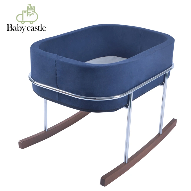 203# Nouveau lit bébé polyvalent à bascule lit bébé certificat CE Lit de base en bois