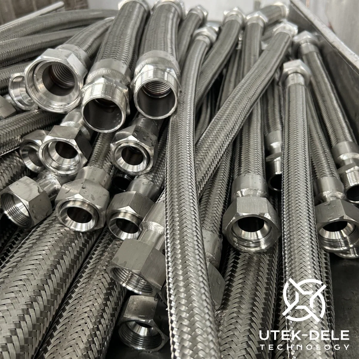 Threaded Connection Type Metal Hose for LNG Tuck Hydrogen Transfer Fire Engines