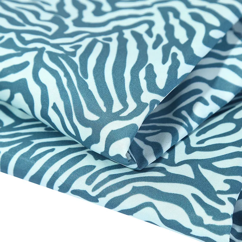 Resistente al agua 75D 100% tejido de polipropileno Cire impreso personalizado para la tapicería de tela Down Jacket ropa de algodón de cortina de prendas de vestir