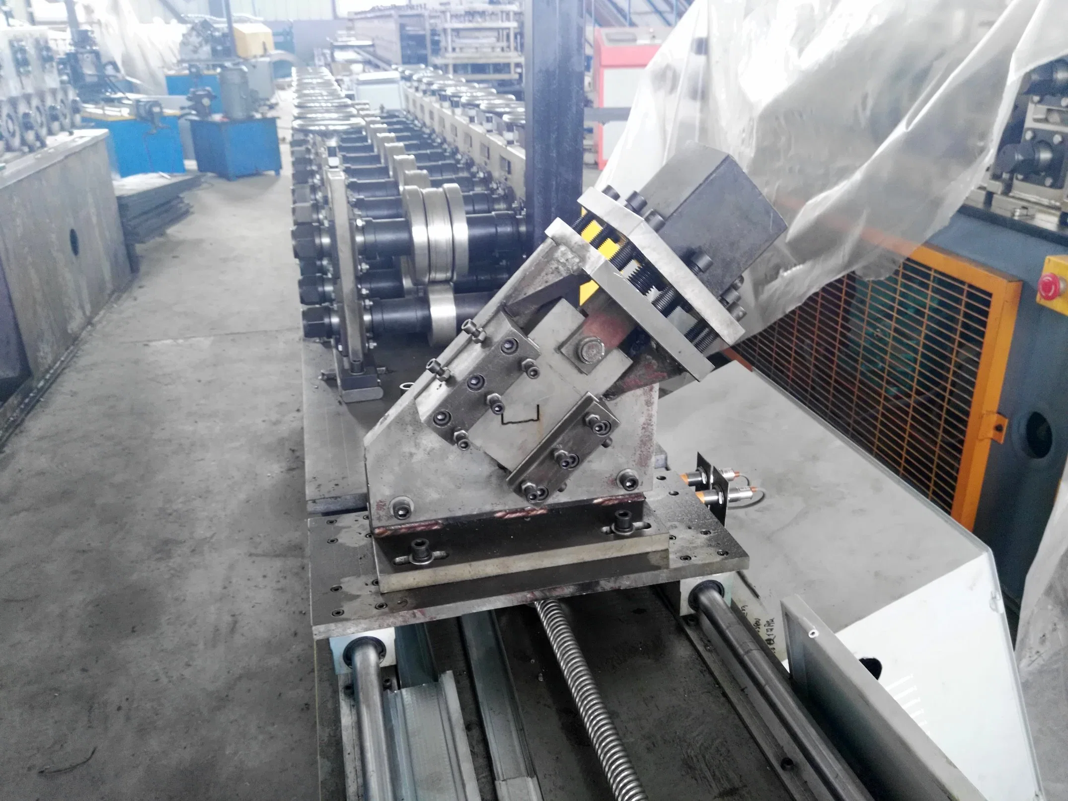 Light Steel Keel Framing Machine Metal Stud and Track Cold Forming Production Line