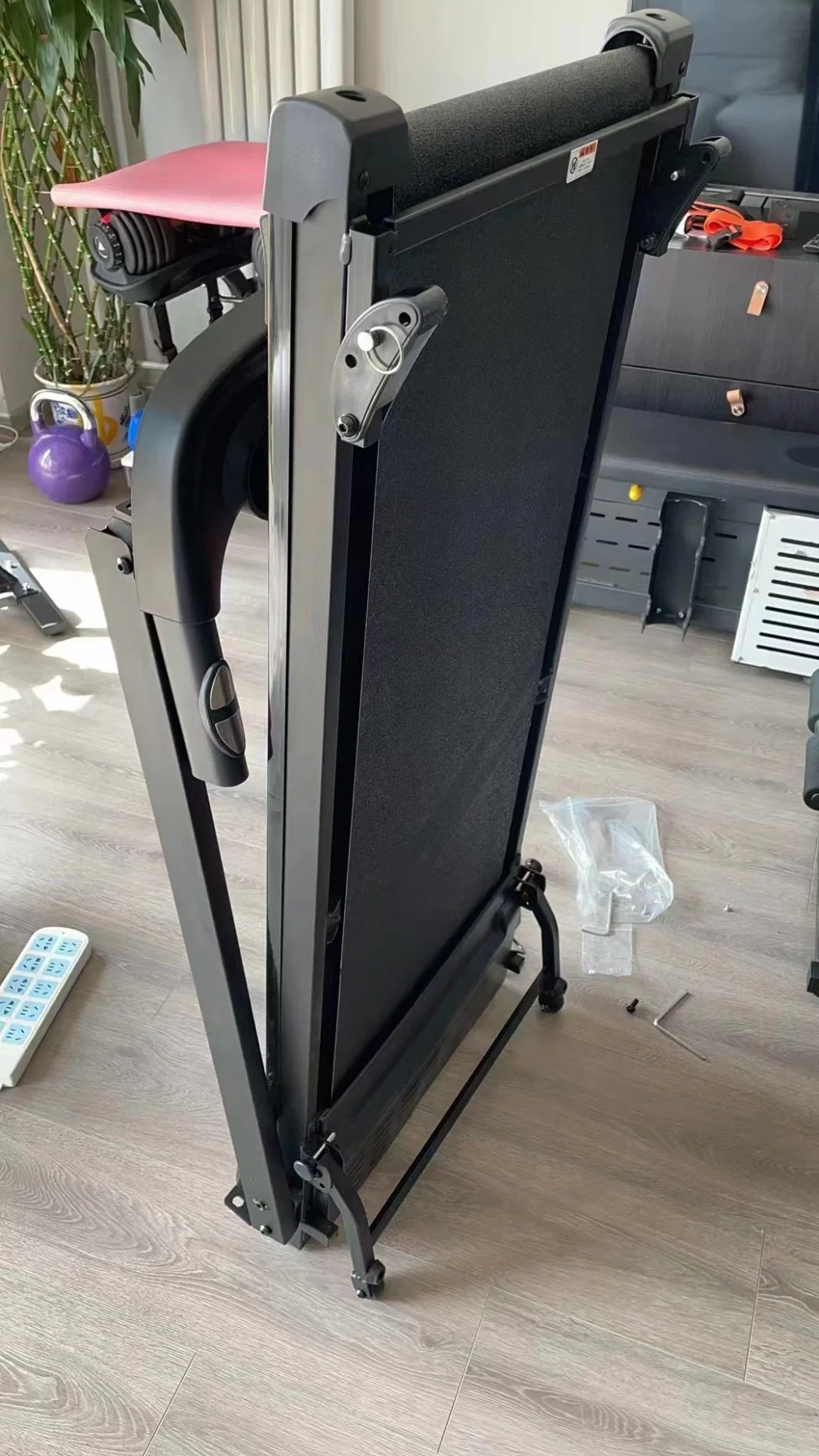 New Arrival Home Use Exercise Running Electric Treadmill