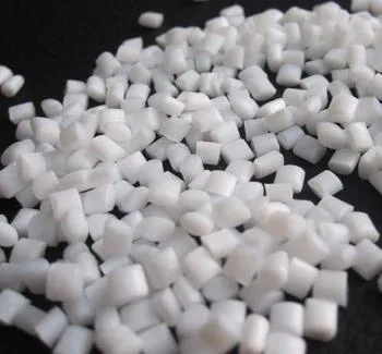 حبيبات HDPE ذات درجة الطرد المعاد تدويرها HDPE باللون الأسود