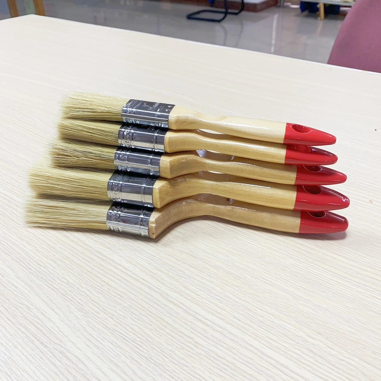 High quality/High cost performance 1" to 4" Varnished Red-Top Wooden Handle Paint Brush