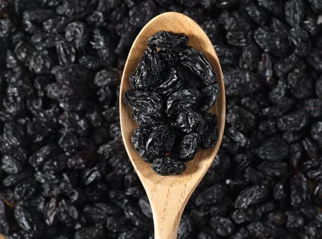 Healthy Dried Grape Black Raisin Dried Fruits Supplier