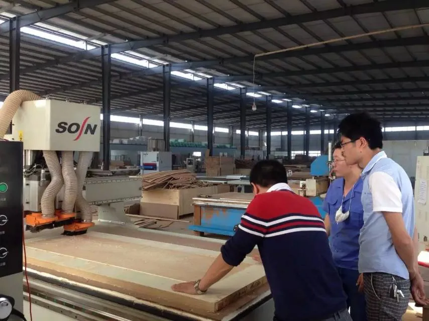 Carving Engraving Wood CNC Router Machine with Good Price