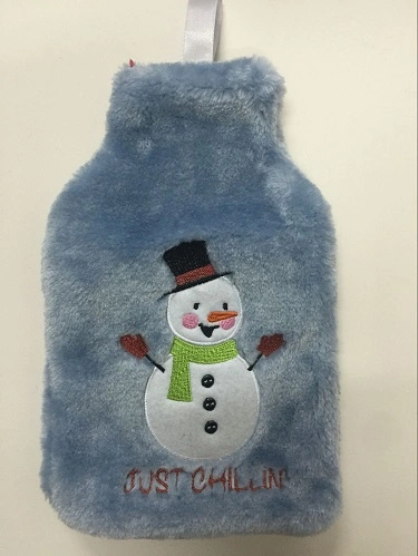 Lindo peluche suave y tapa de la botella de agua caliente