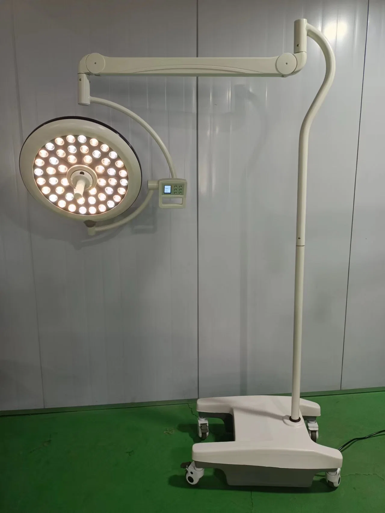 High quality/High cost performance  Portable Mobile Surgery Lamps Theatre Operation LED Oral Operating Ot Lamp