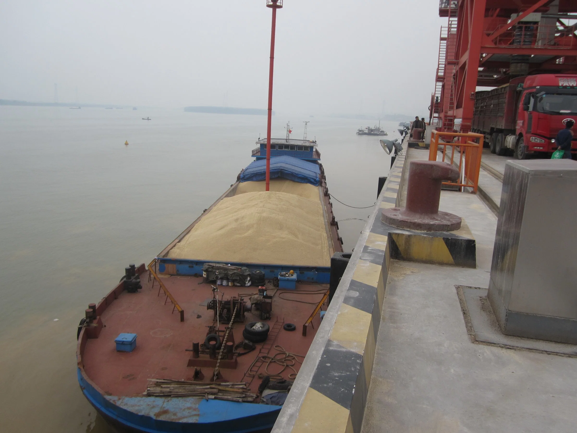 New Fixed Belt Conveyor in Coal Mine Storage Grain Unloader