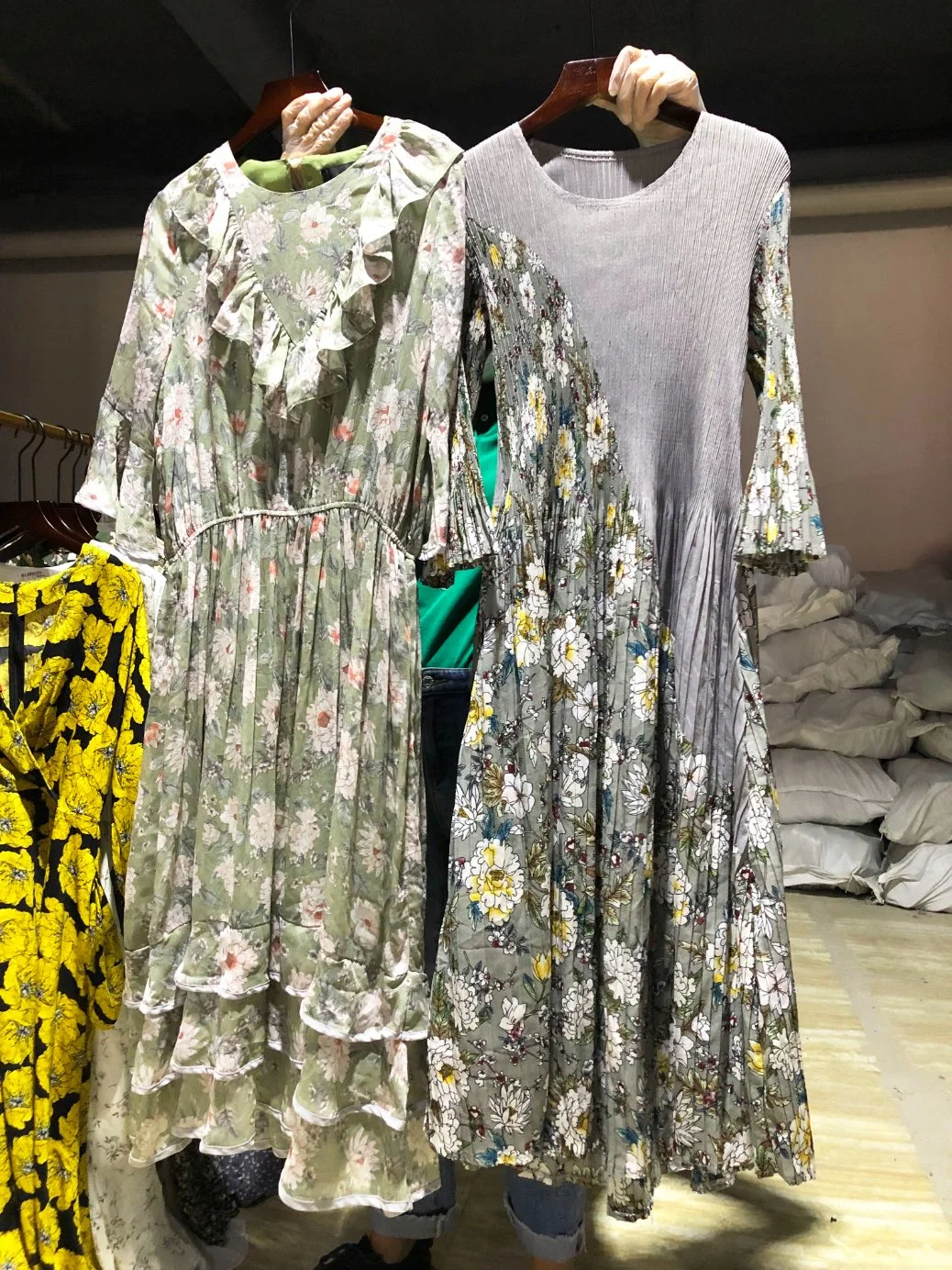 Heap Price Wholesale Women Clothing Used Dresses Outdoor Second Hand Garments in Bales Cotton Dress in Africa