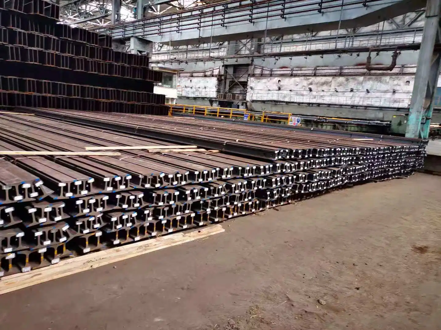 55q 18kg/P18 Railway Rail for Industrial Purpose