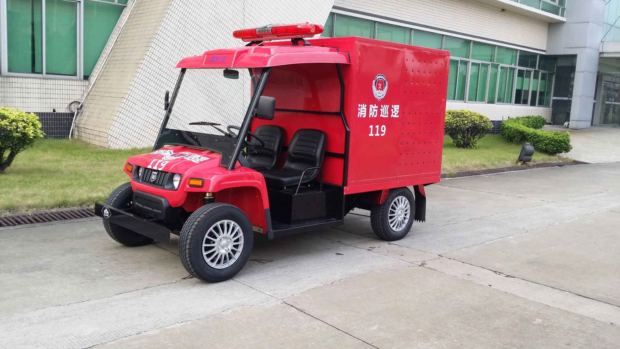 Popular 48V 2 Seater Water Tank Electric Car Fire Fighting Truck