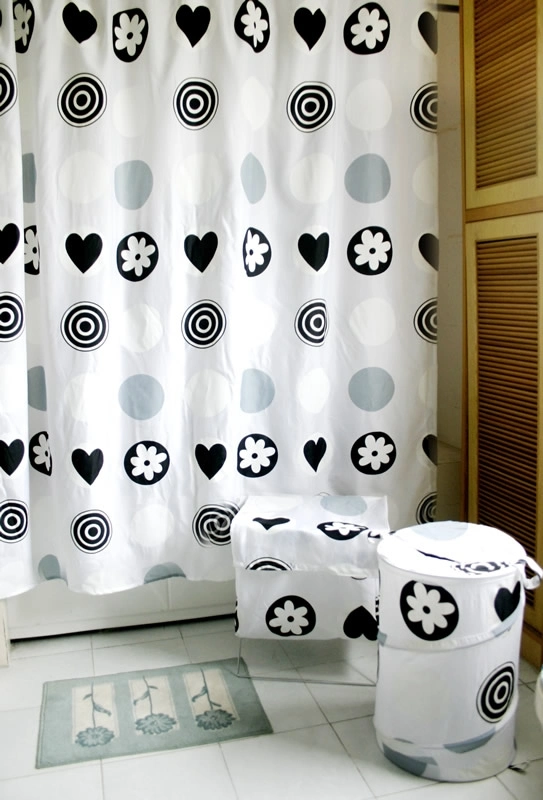 Simple Flower Design Polyester Shower Curtain