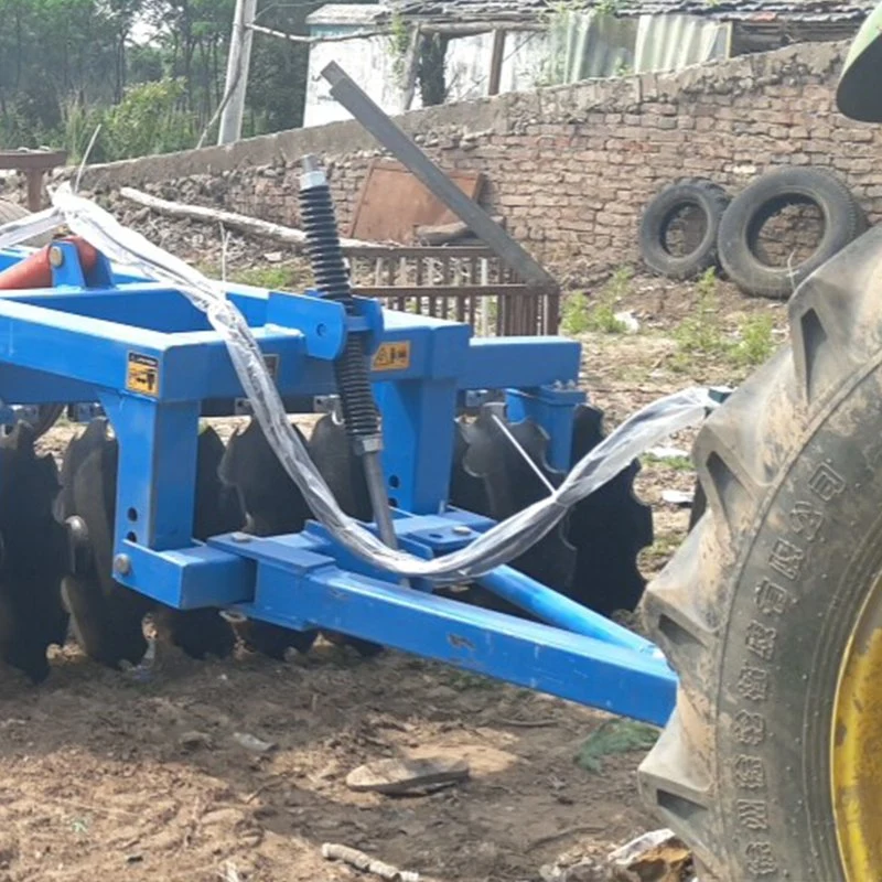 1La serie BZ de grada de discos pesados de plegado hidráulico del tractor y arado de discos de la Grada para arar fabricado en China