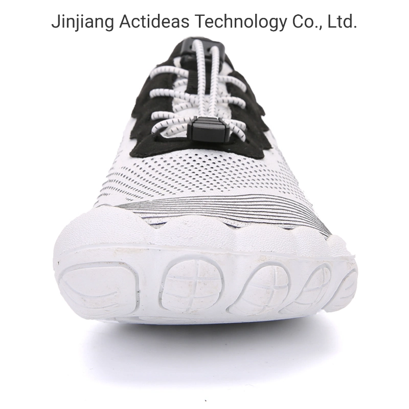 China Personalizada de Fábrica piscina sapatos de água de Design de moda a cor branca Calçado de praia para homens