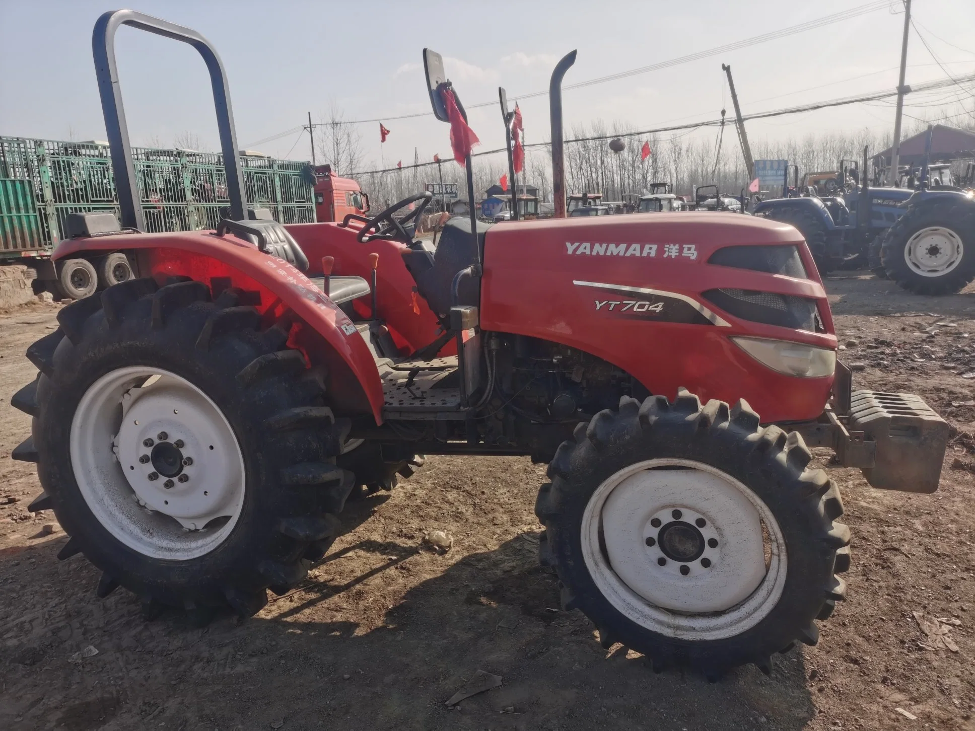 Second-Hand 70CV de potencia Diesel Yanmar las cuatro ruedas del tractor lanza Máquinas Agrícolas Agricultura Tractor